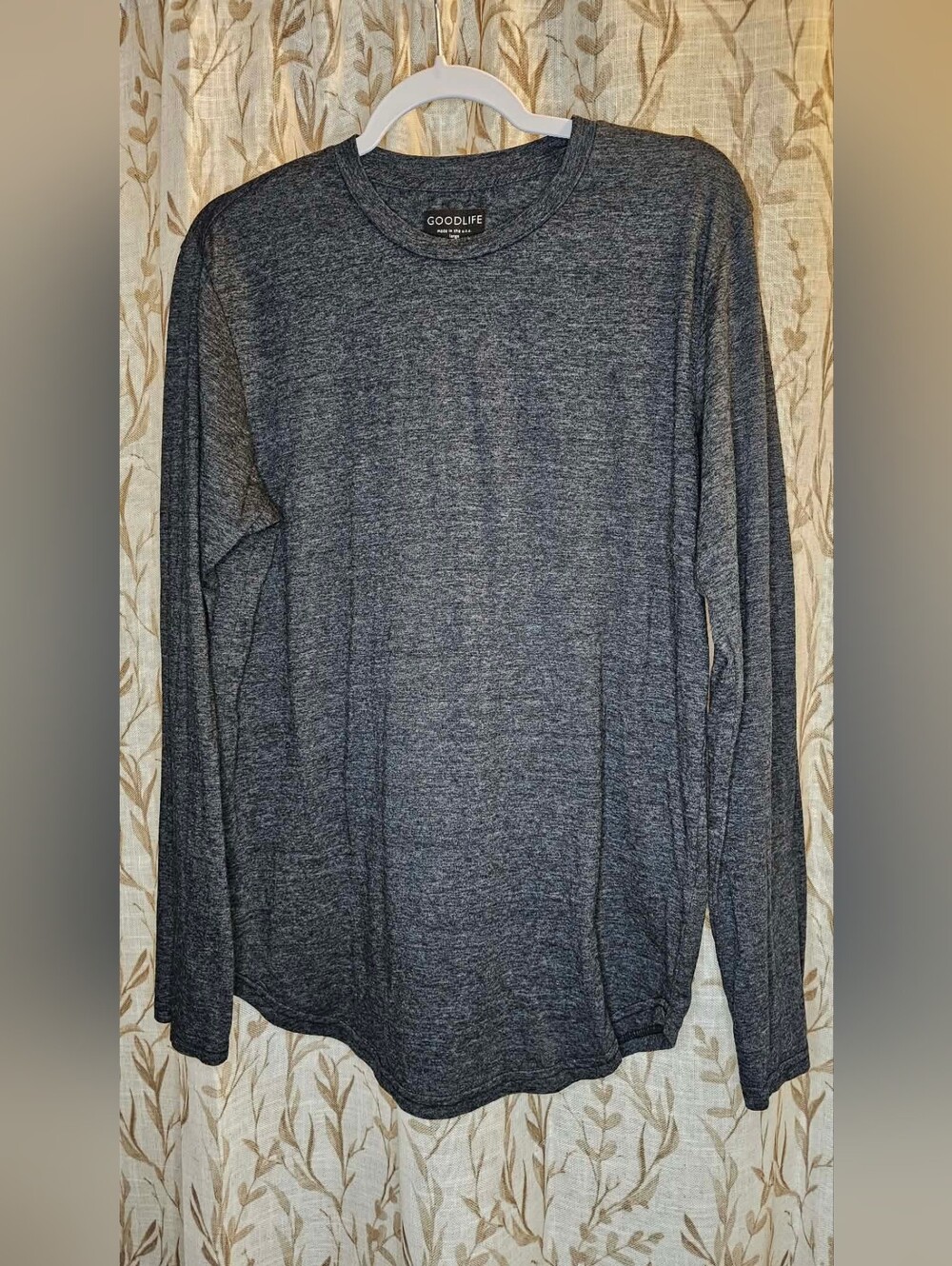 Goodlife - Men’s Large Charcoal Heather Long Sleeve Scallop Crew Tee - Made USA